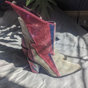 Club Exx Ziggy sheriff rhinestone boots size 8
